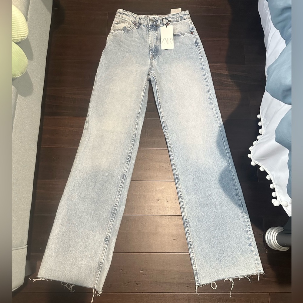 Zara High Rise Wide Leg Full Length Jeans | Size 4 | Light Blue